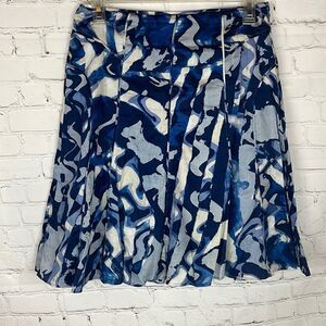 Ann Taylor Blue and White A-Line Flair Skirt Size 2